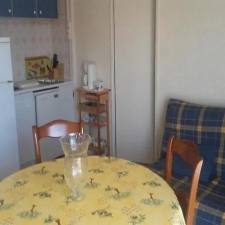 Appartement Centre Ville - Quatre Personnes - Proche Plage